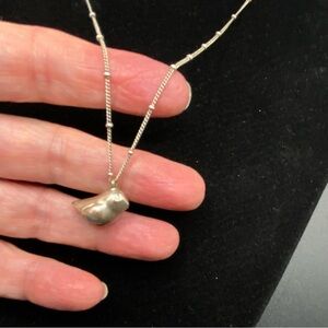 FOSSIL Silver Tone Bird Pendant Necklace